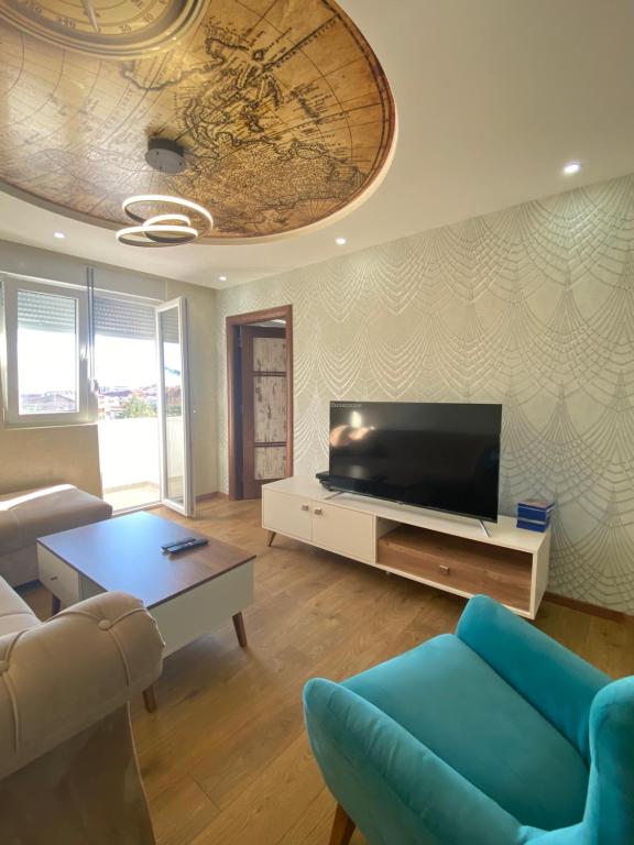 LUX Apartment Budva - 4