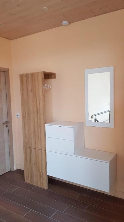 Appartement avec vue sur le lac de Serre-Ponçon - 3