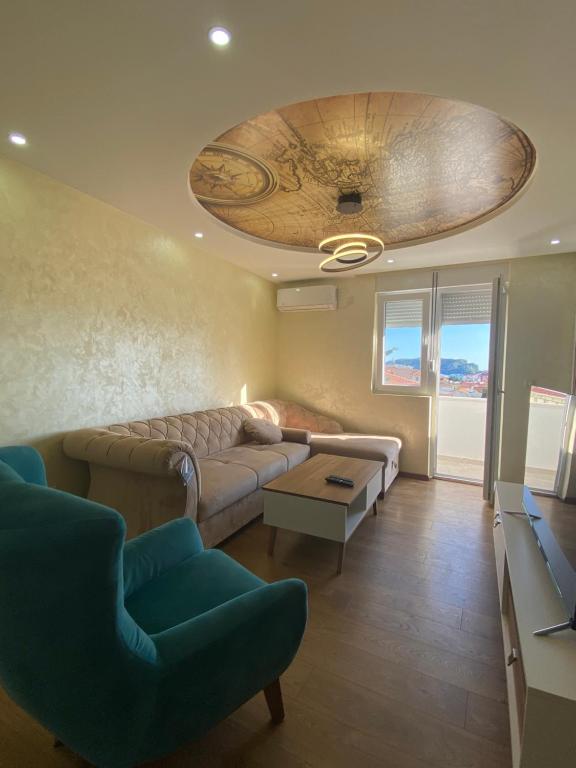 LUX Apartment Budva - 1