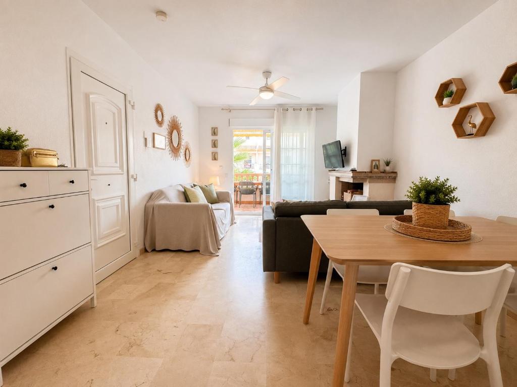 Private Solarium - Golf and Pool View - Las Ramblas 830 - 3