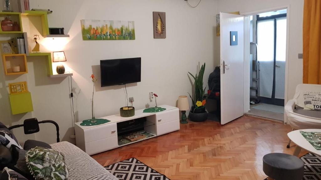 Katata Apartment One -Bedrom - 1