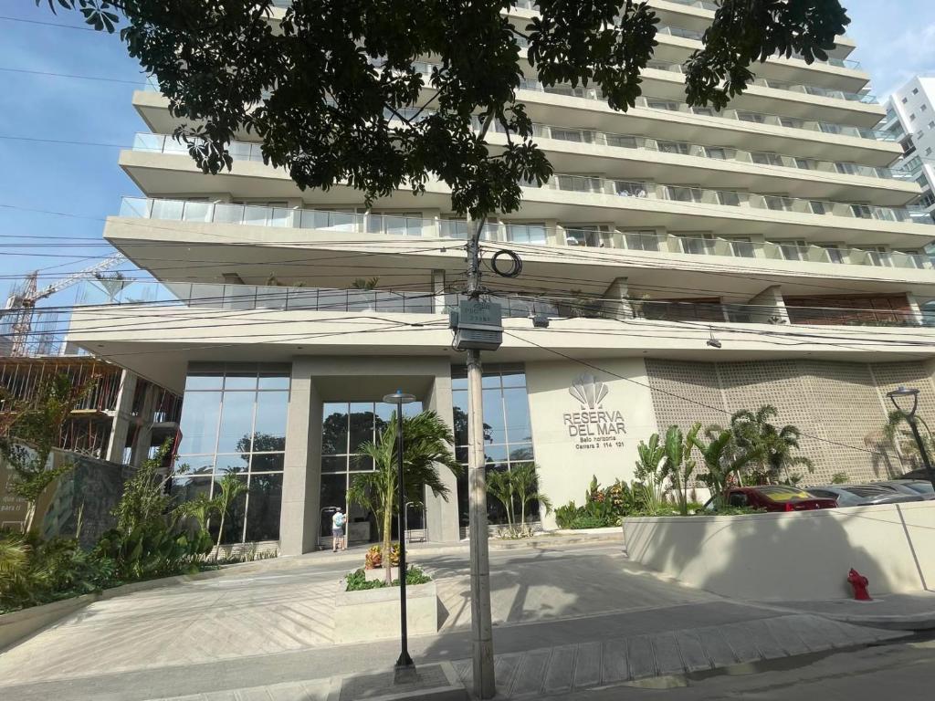 Hermoso Apartamento en Bello Horizonte, con piscina vista al mar - 2