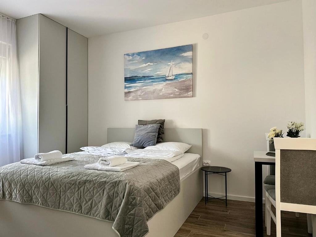 Milty Apartments - 1