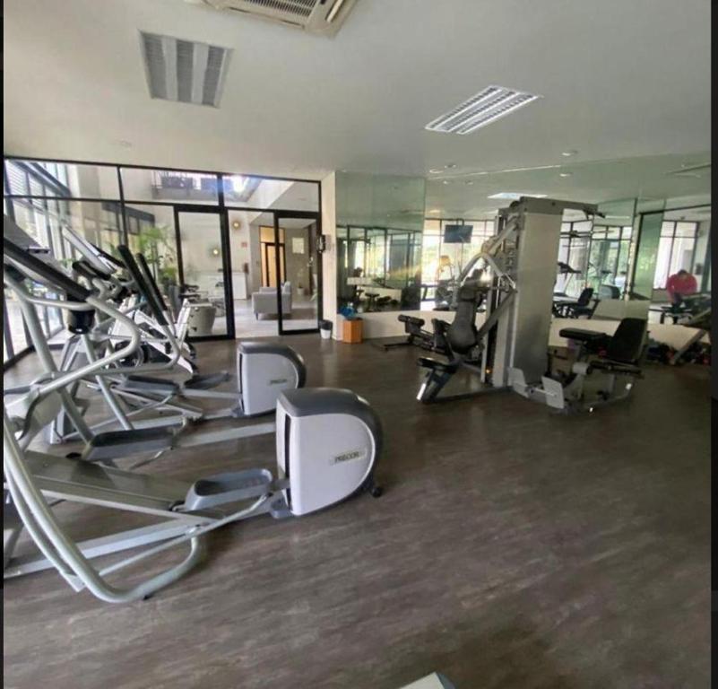 Acogedor, ubicado y fressco gym, pool, and life - 2
