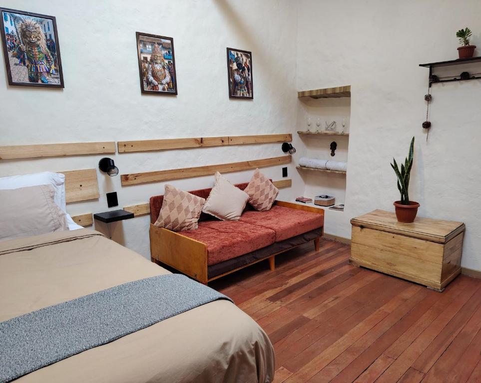 KANTIQ House - 1