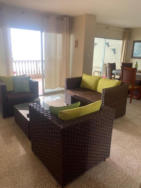 3 bedroom beachfront in Playa de Salinas - 1