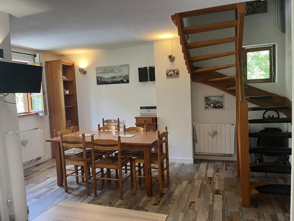 Appartement charmant, vue montagne - 4 pers. - FR-1-812-167 - 2