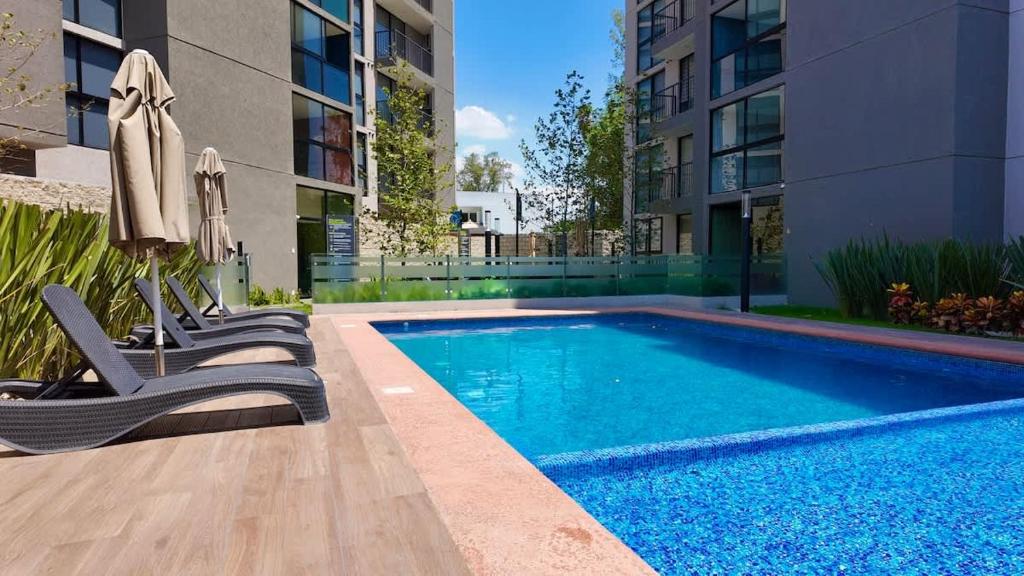Modern Apartment with Pool Pet Friendly - 2