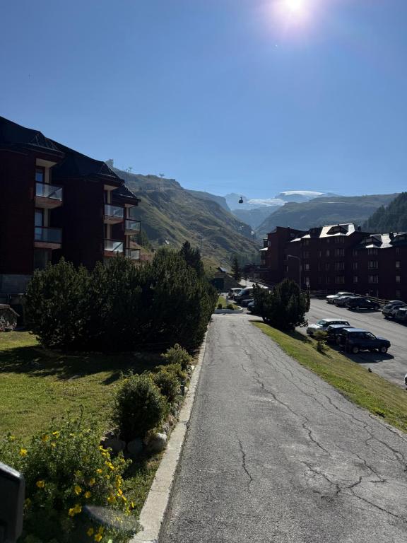The Nest Alpine Sunshine Ski-in Ski-Out - 3