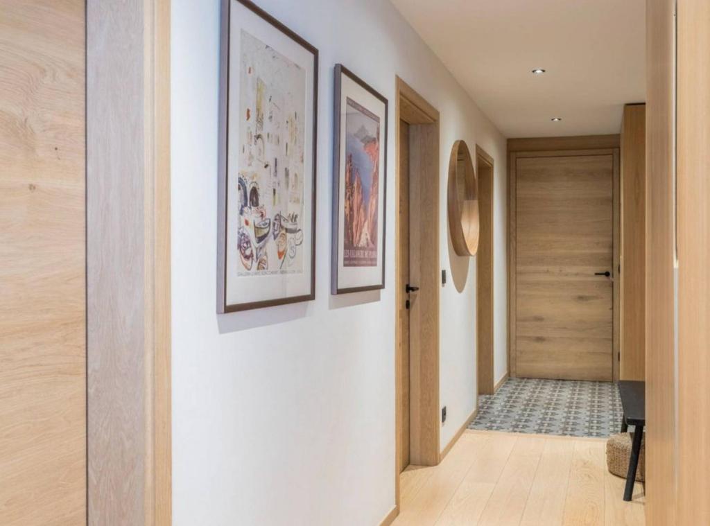 Elegant Garden Apartment in Central Chamonix - 2