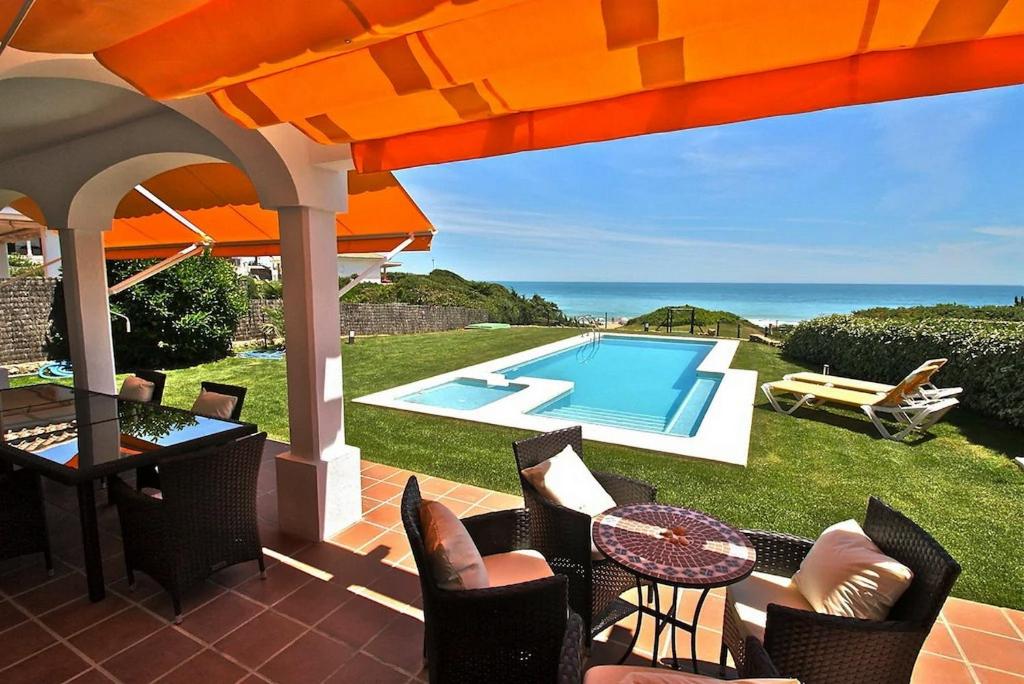 Vila San Marina 10 en primera línea de mar - 1