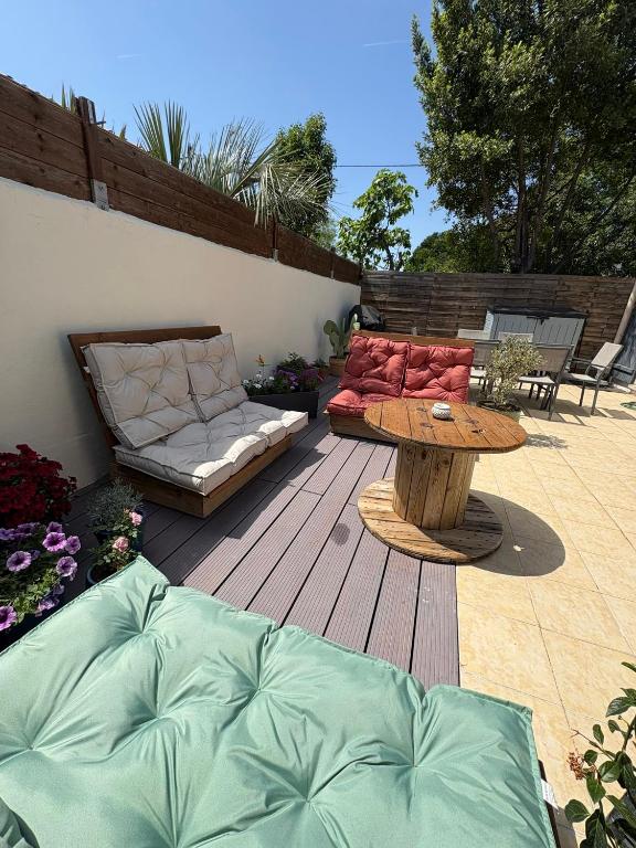 Charmante maison terrasse ensoleillée 3 Chambres - 1