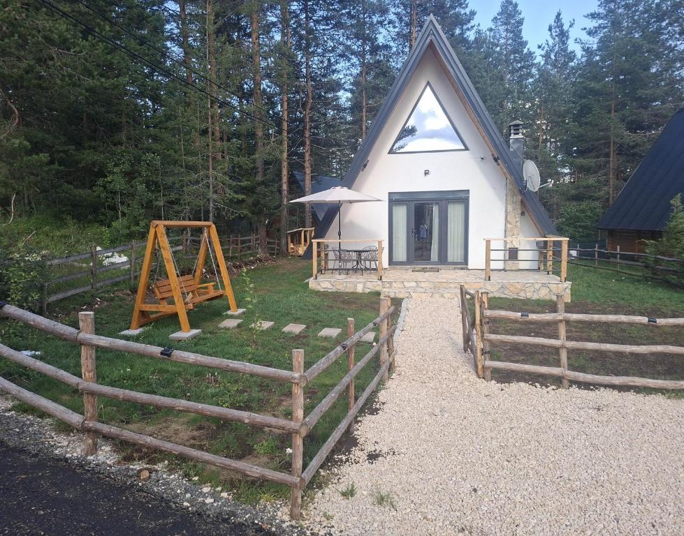 Pine Forest Chalet - 1