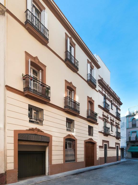 Almansa Suite Apartment - 4