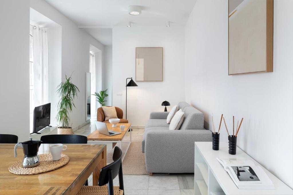 Almansa Suite Apartment - 1