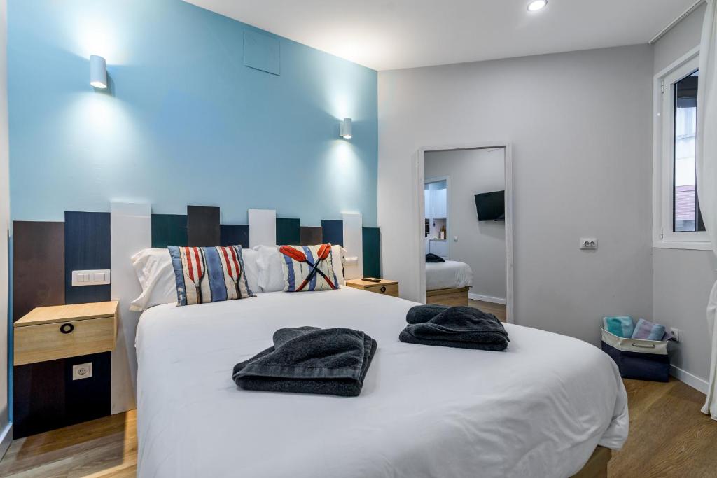 Home2Book El Faro by Las Canteras Beach - 4