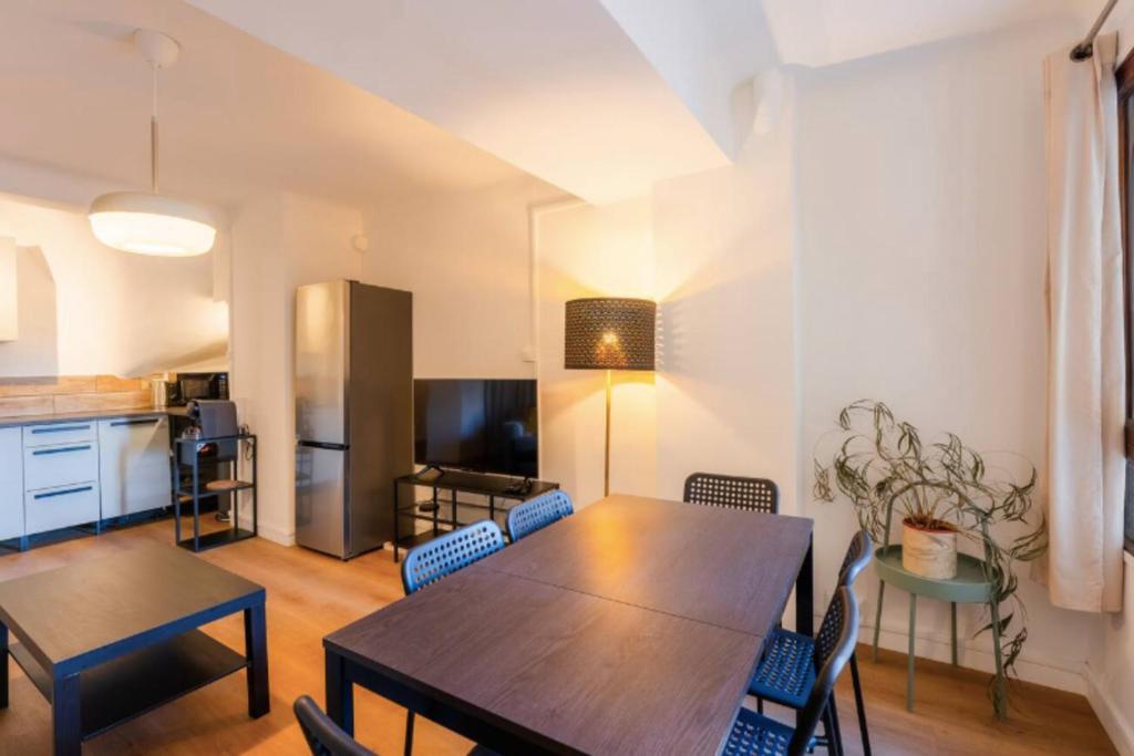 Apartment with a balcony near the Rotunda - 2