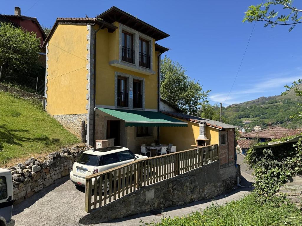 Casa Marisa en Cangas de Onís VV-2929-AS - 2