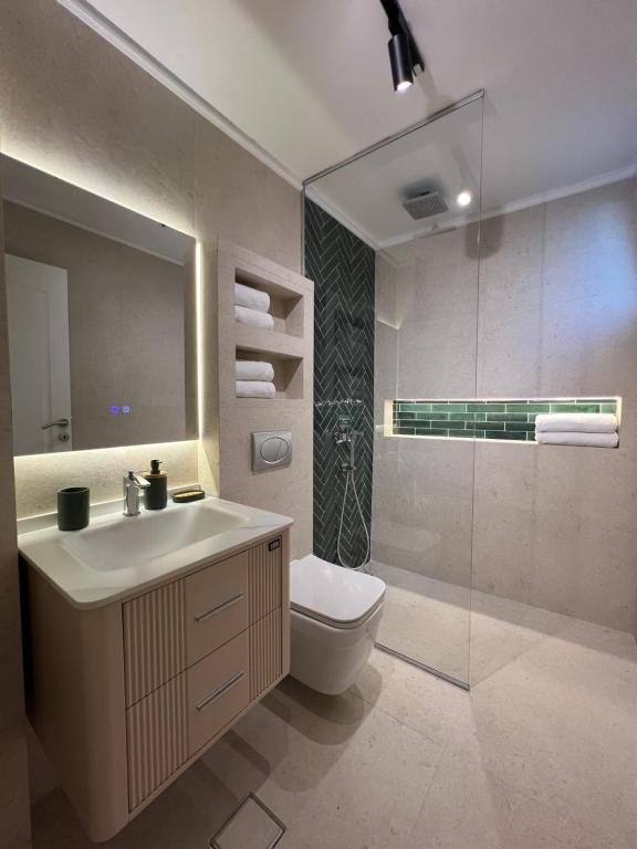 White Palace - 4