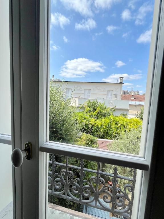 Architect's house, air-conditioned, 5 bedrooms, garden - 5