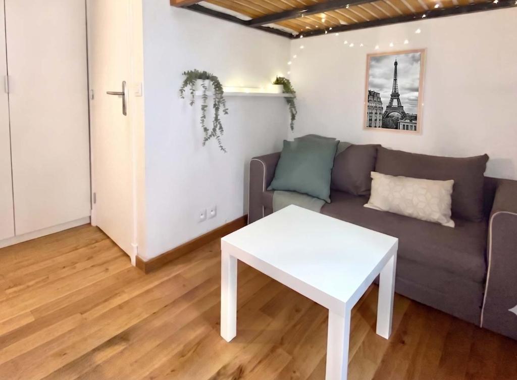 New 146 Suite Ludivine - Cosy Apartment Paris Center - 2