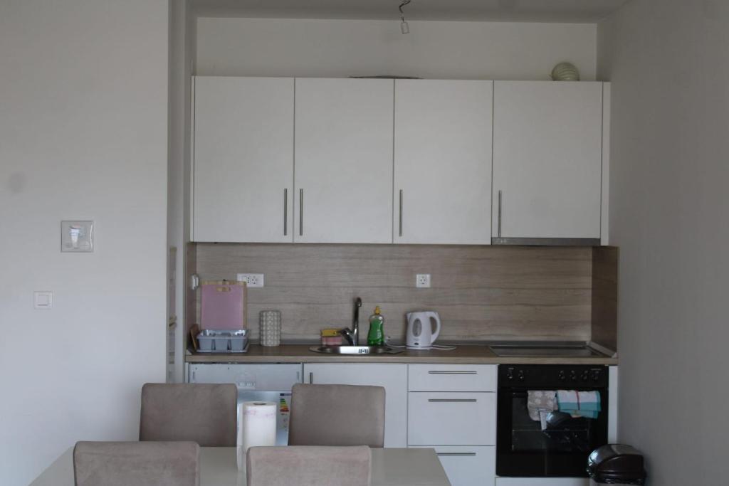 City Vibe Apartment - 2