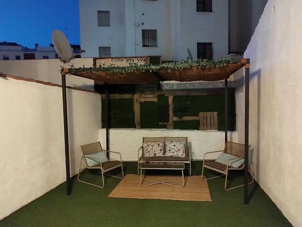 El Pinar apartment con jardín privado - 3