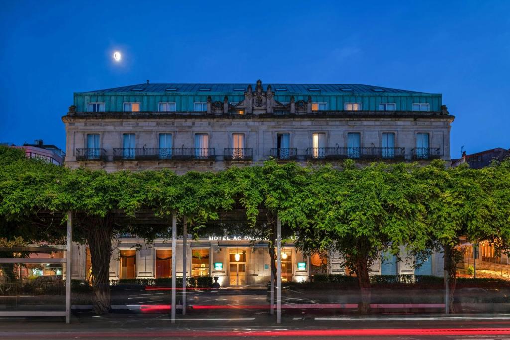 AC Hotel Palacio Universal by Marriott - 4