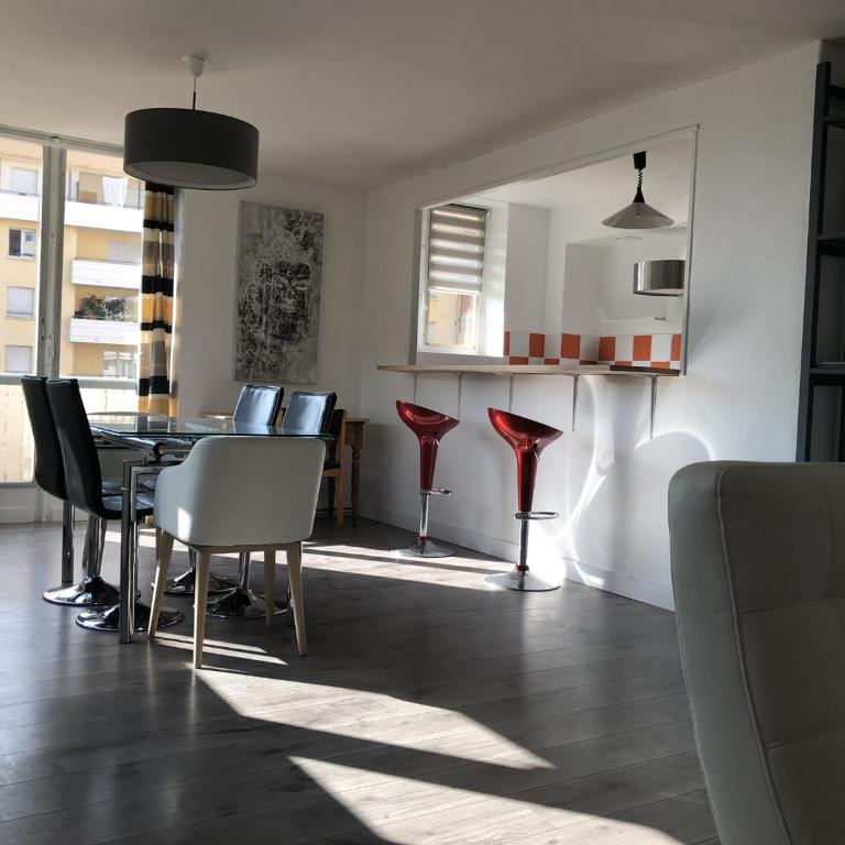 Appartement 3 chambres - Parking - Toulouse - 10min Matabiau - 1