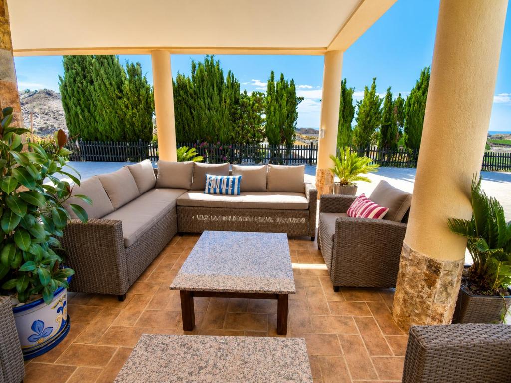 Bay View Villa, 360 Panoramic, Sea, Mountains & Town Views - By Aloha Palma - 3