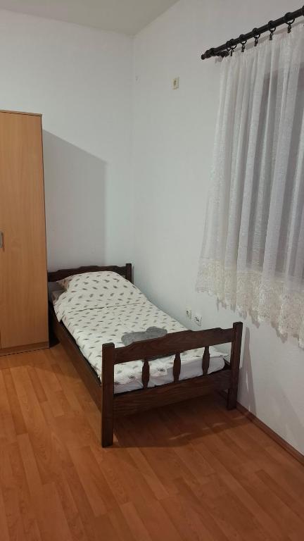 Apartman Jezero - 4