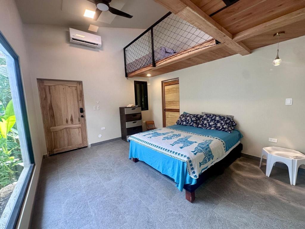 Beautiful Beachfront House - 4