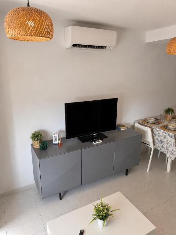 Apartamento con piscina a 350 metros de la playa - 4