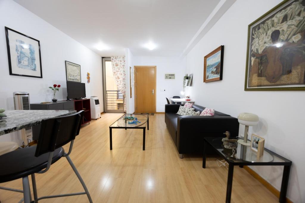 Market Canteras - 24h Access - WiFi - TV - 2