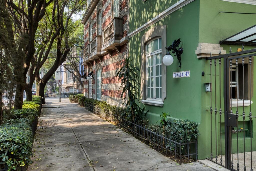 Great 1BR Two-level Loft in Colonia Roma - 2