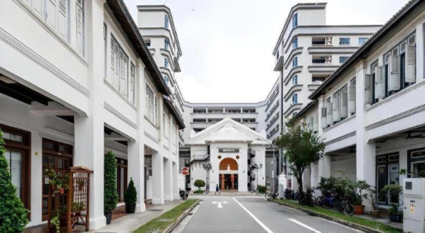 Four Chain View Hotel
