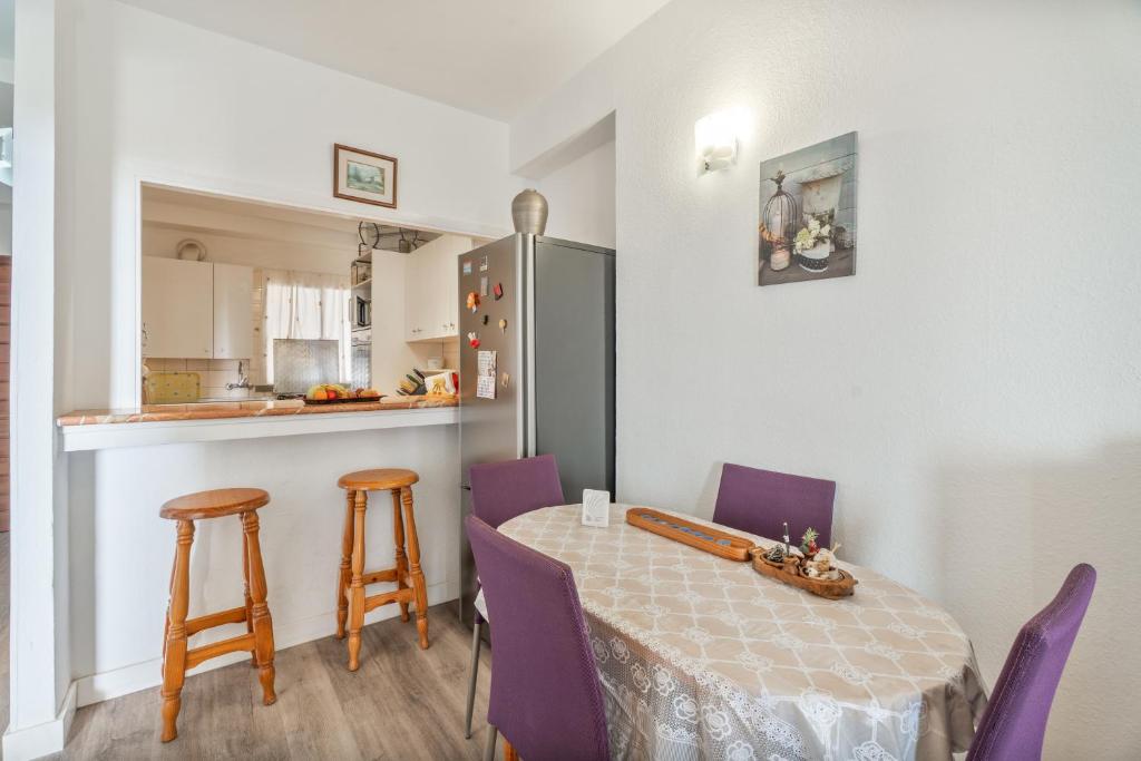Fantastic 1-bedroom With Sea View - 5