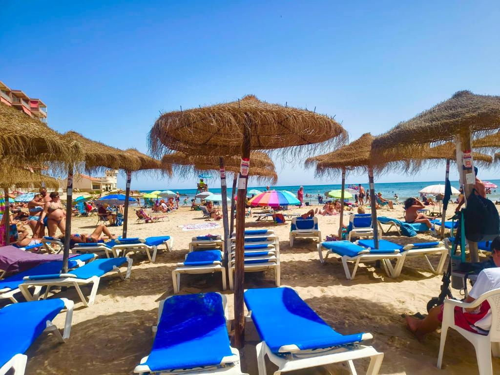 Apartament przy plaży Los Locos LA PERLA DEL MAR - 4