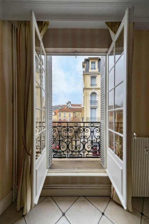 Le Sévigné - Magnifique appartement 3 chambres en centre ville - 2