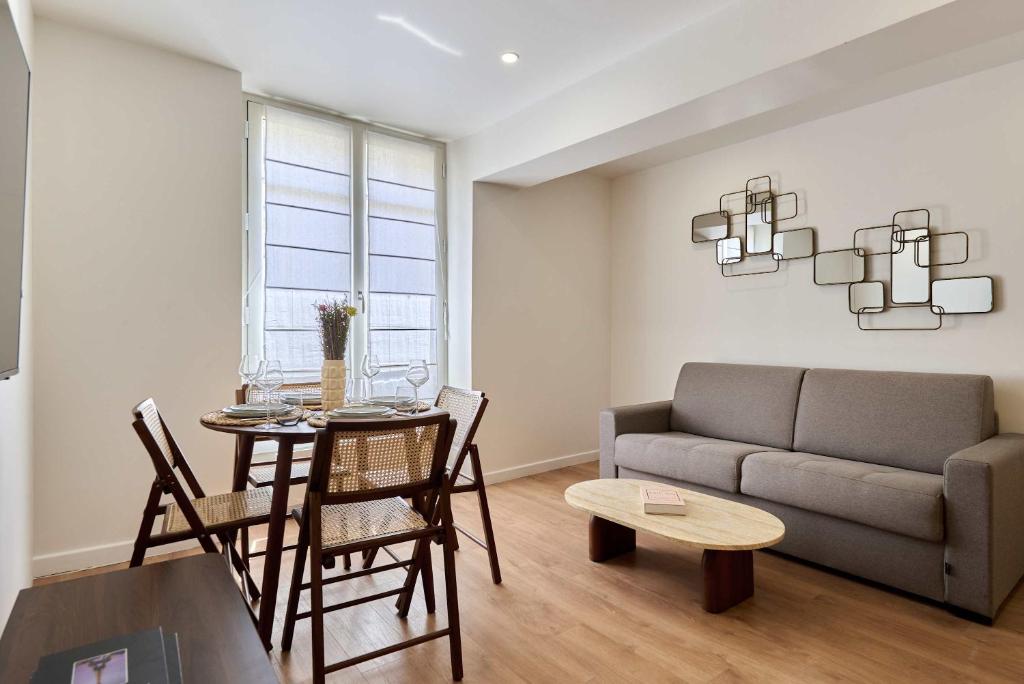 Apartment in the heart of the Marais - 3