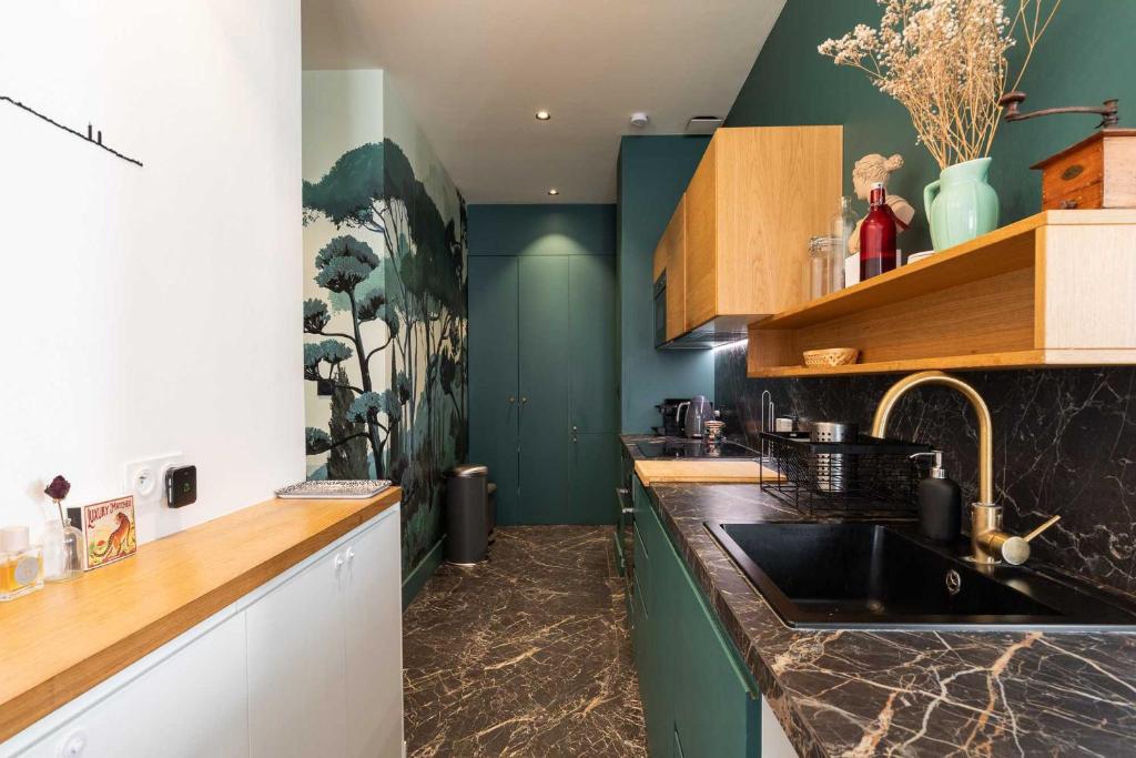 Luminous Apartment 2BR 4P - Bellecour Place Ampère - 2