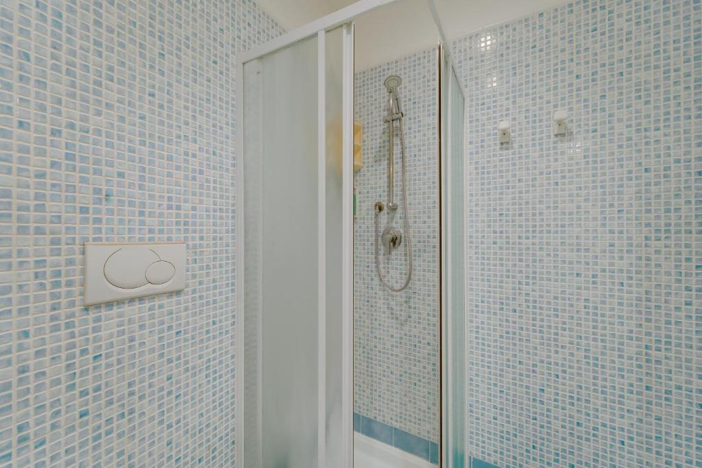 Hotel Antares - 5