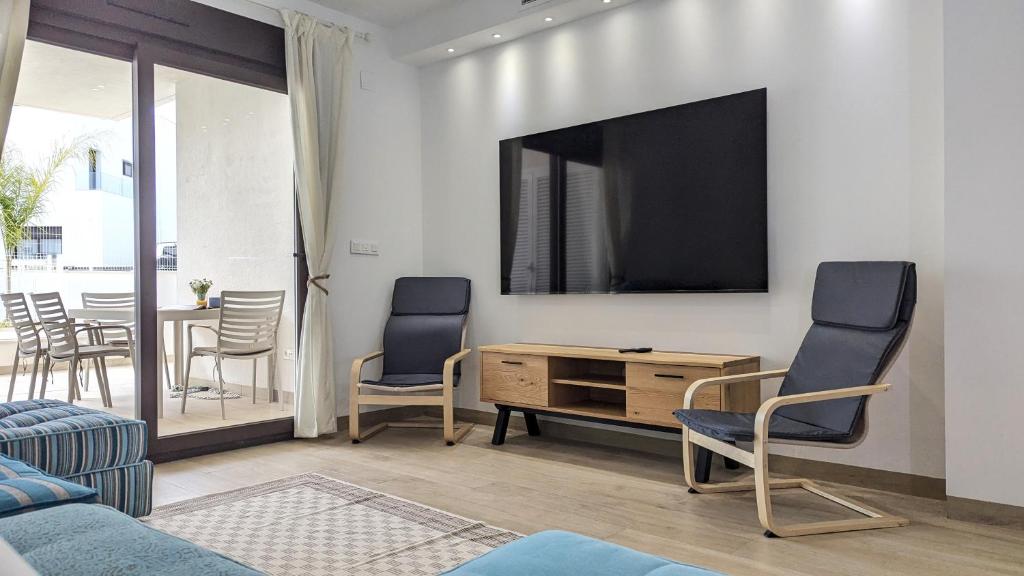 SUNNY HILLS dream apartment - 3