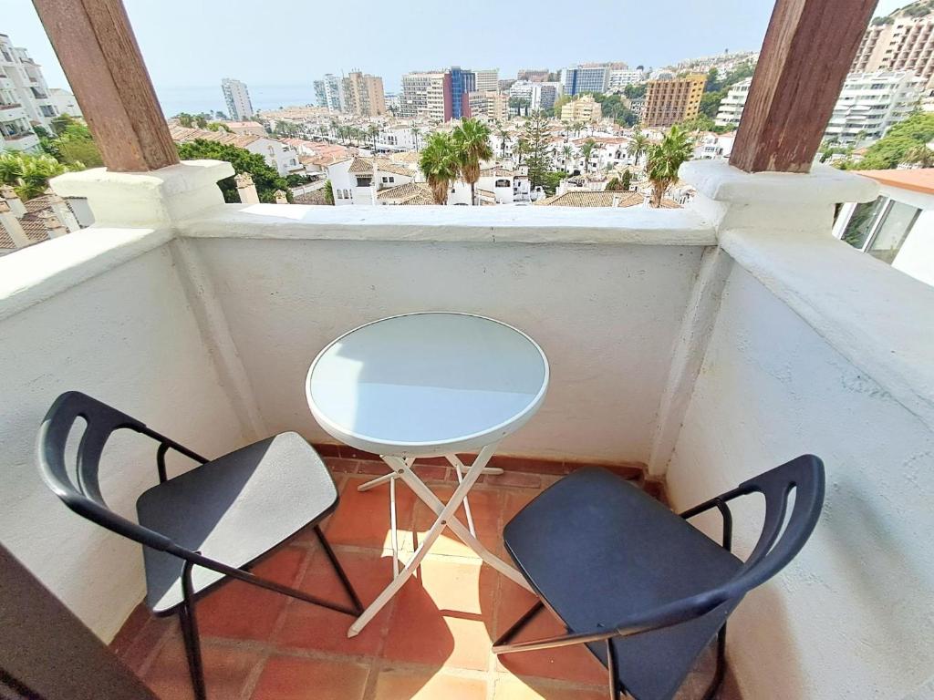 Charming 2 Bed Apartment in Pueblo Evita - 4