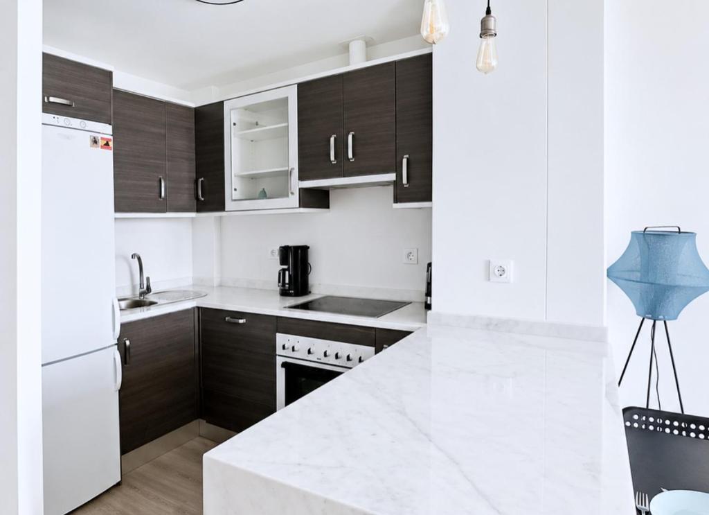 Cozy and quiet apartment with sea views - 2