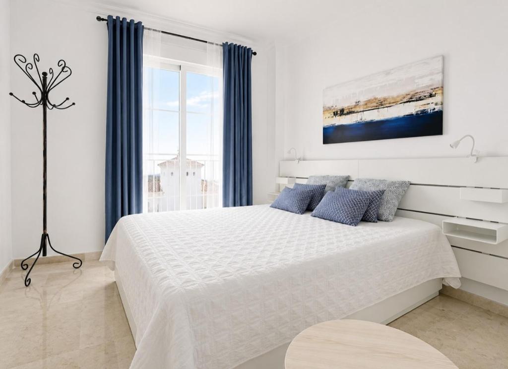 Cozy and quiet apartment with sea views - 3