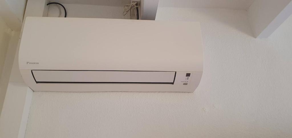 Un petit coin de France Parking et Clim - 4