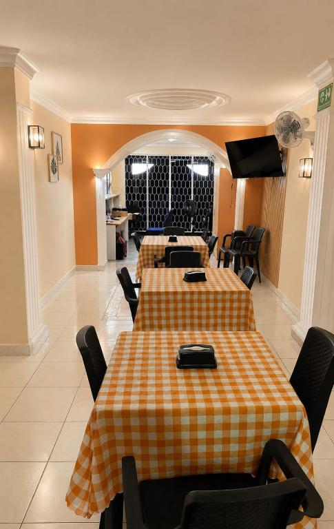 Hostal Los Alpes Cartagena - 3