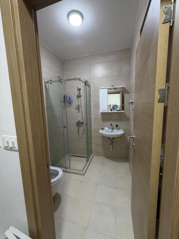 Modern two-bedroom apartment with a parking space - 2