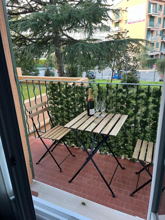 Cozy studio, close to Cannes, parking - 1